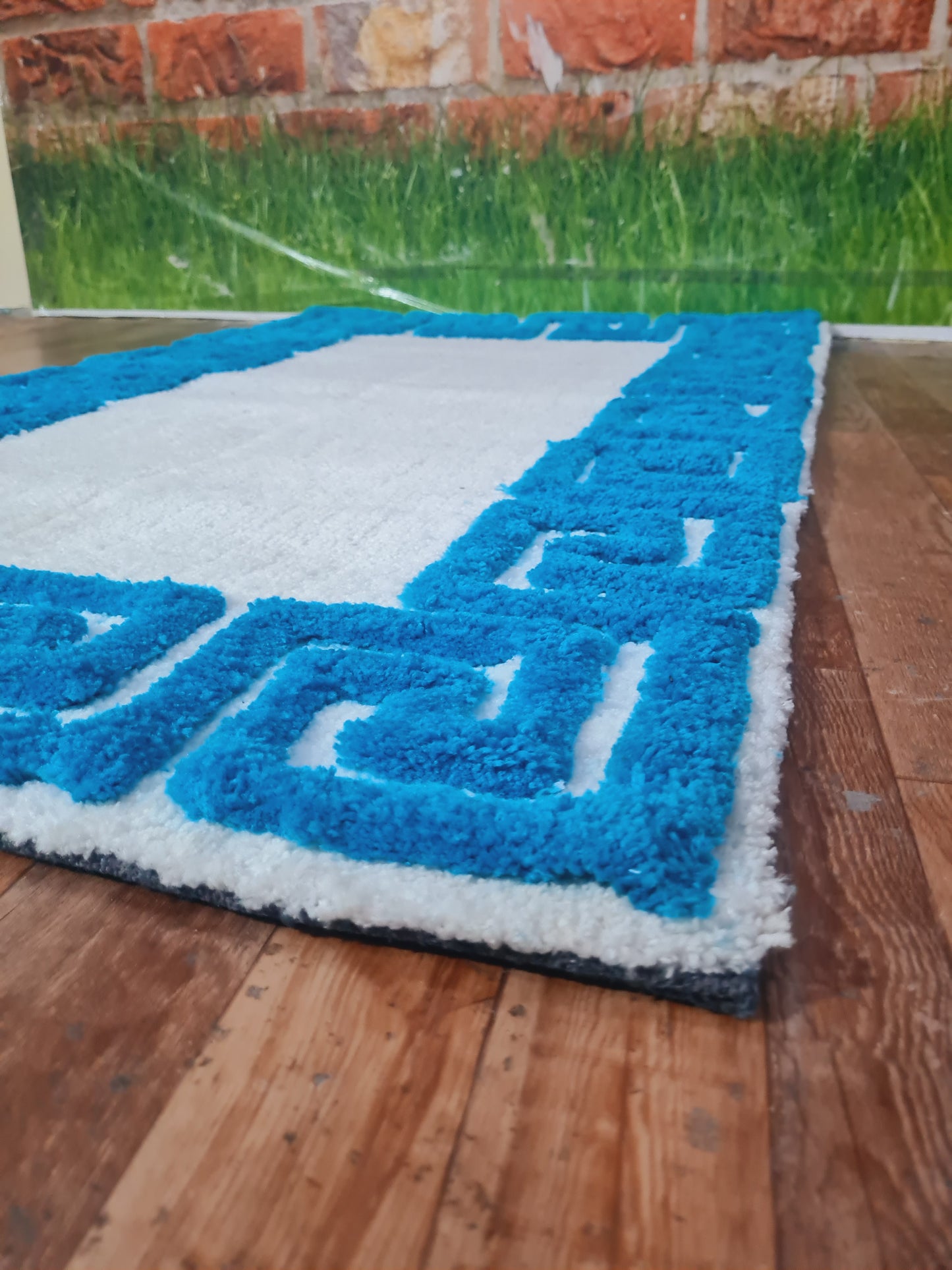 Turquoise Blue and Ivory Colour Shaggy Soft Rug Hand tufted Bedroom, Sofa, and Living room etc.... Manufacture by Kashyapa Rugs