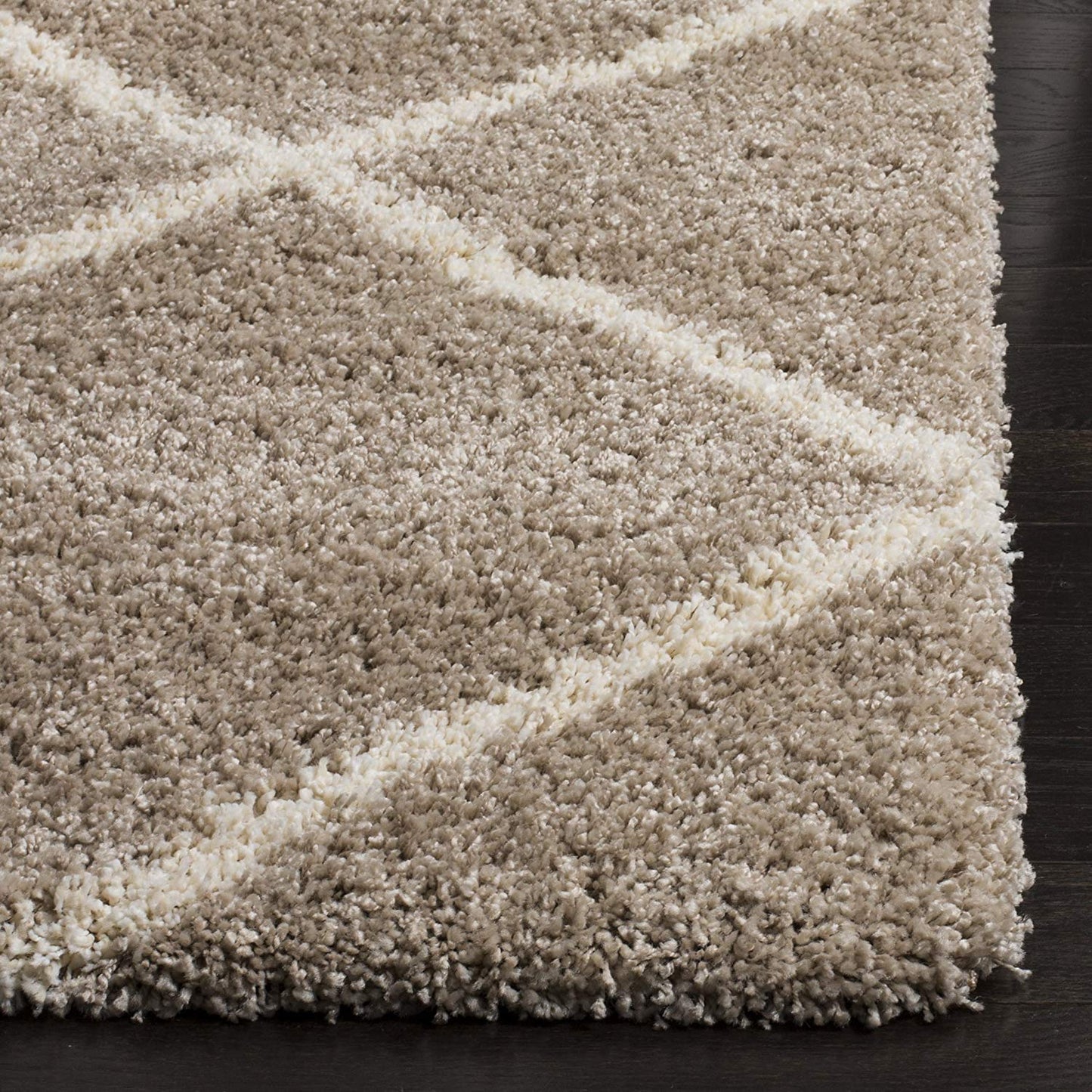 Ivory with Beige Colour Diamond Shaggy Rug